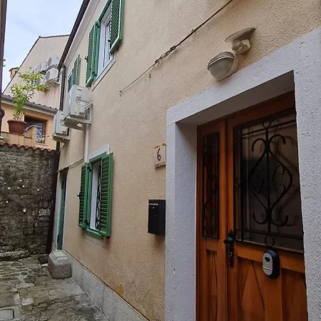 Three Mermaids House Σπίτι διακοπών